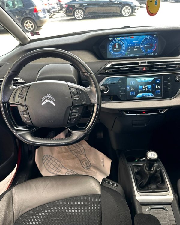 Citroen C4 Grand Picasso II - Image 18