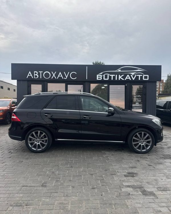 Mercedes-Benz GLE W166 - Image 14