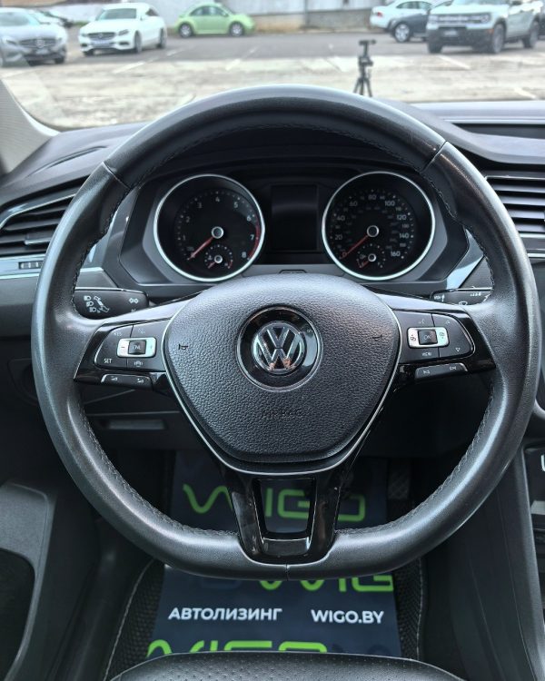 Volkswagen Tiguan II - Image 13