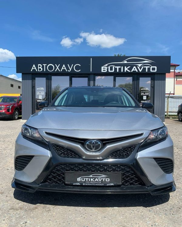 TOYOTA CAMRY TRD - Image 2