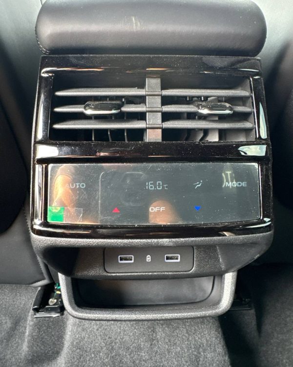 Geely Monjaro I - Image 19