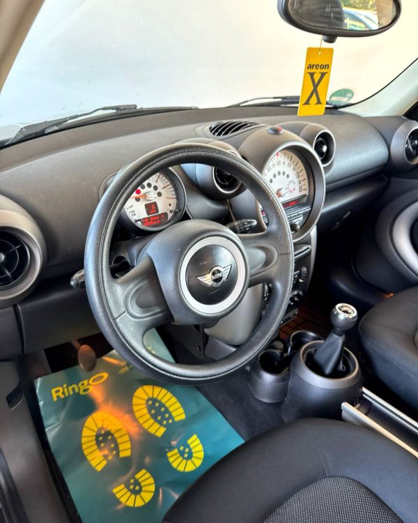 MINI Countryman R60 - Image 11