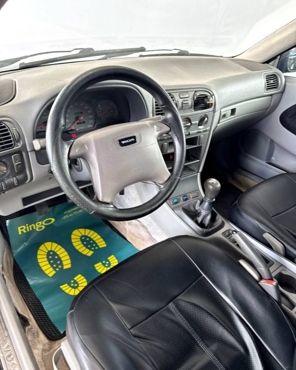 Volvo S40 I - Image 11