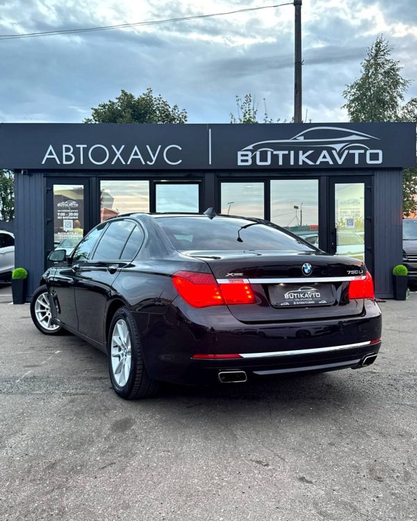 BMW 7 серия F02 (Long) · Рестайлинг - Image 5