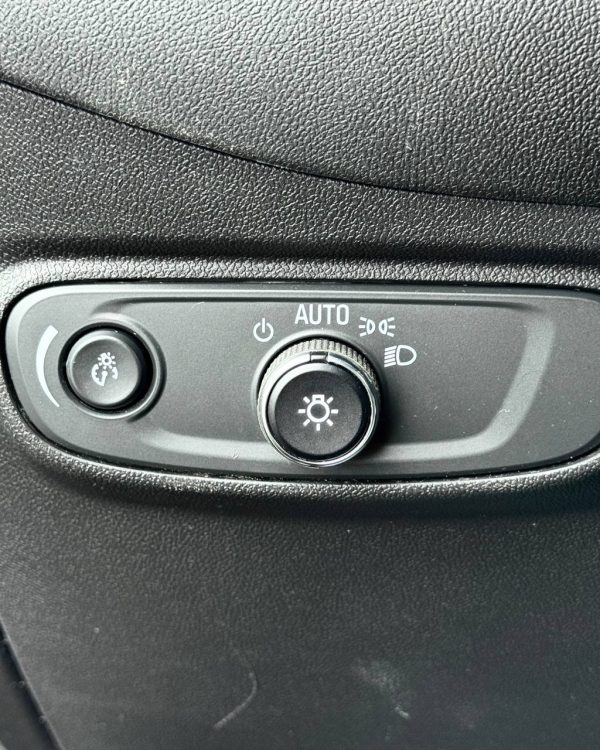 Chevrolet Equinox III - Image 19