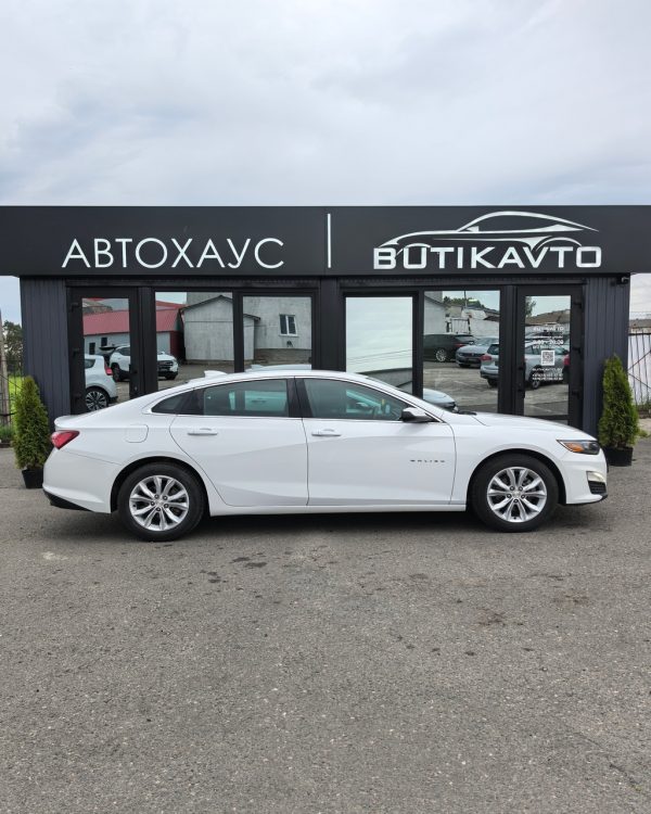 Chevrolet Malibu IX · Рестайлинг - Image 7