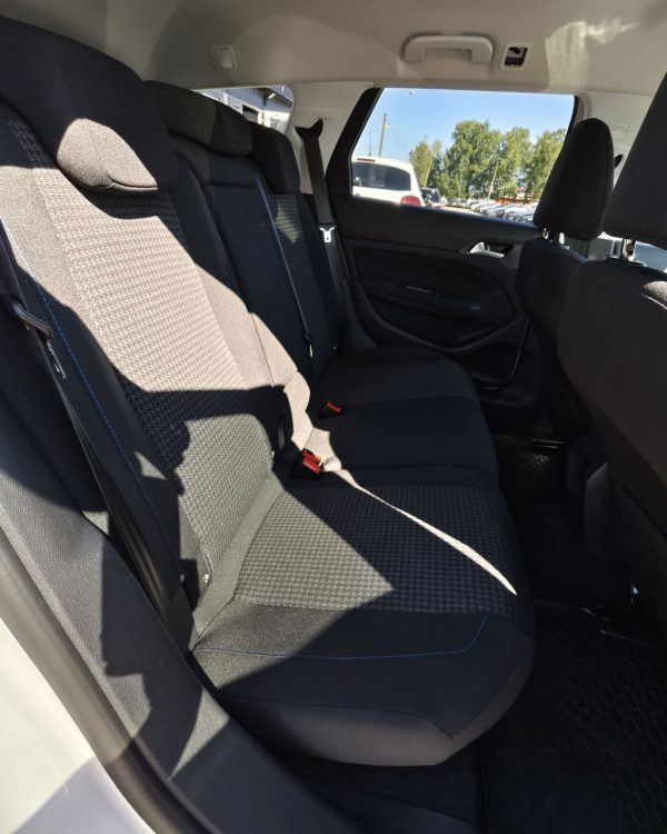Peugeot 308 T9 · Рестайлинг - Image 13