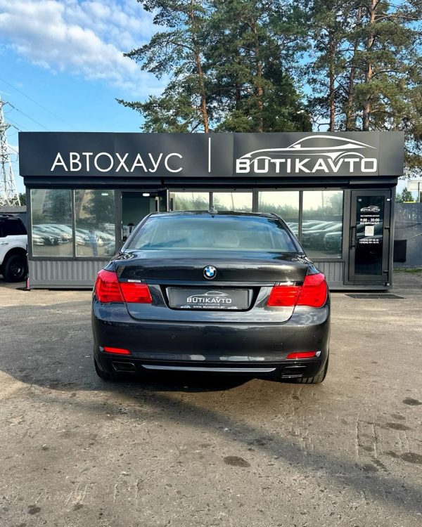BMW 7 серия F02 (Long) - Image 5