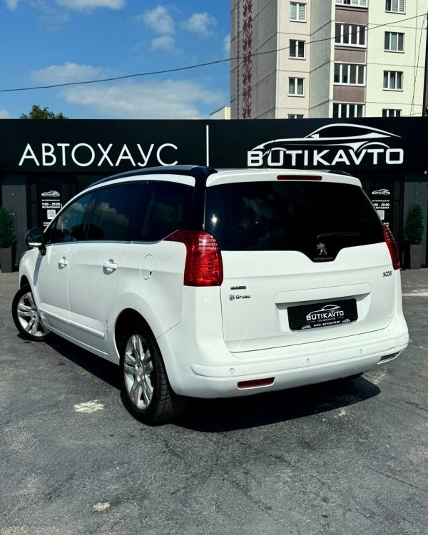 Peugeot 5008 I · Рестайлинг - Image 5