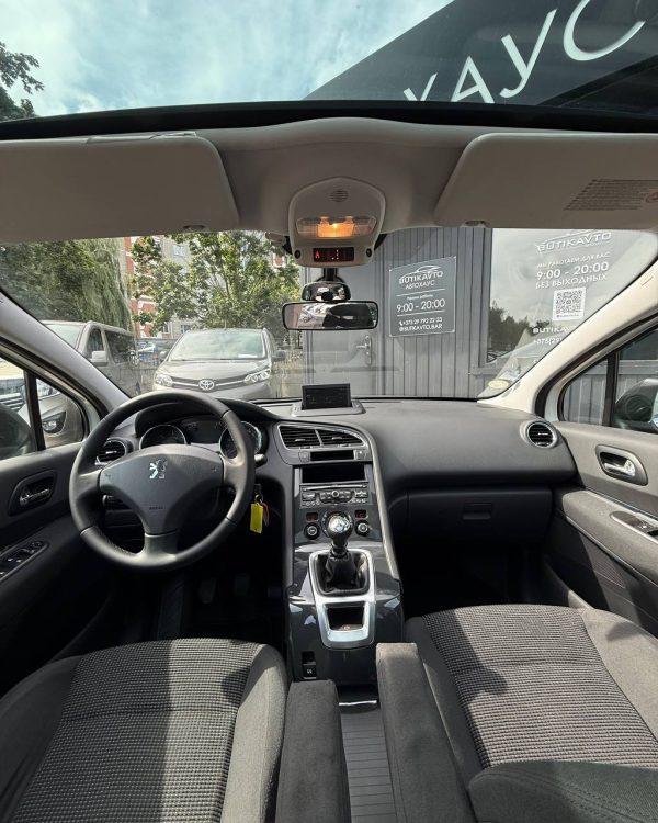 Peugeot 5008 I - Image 9