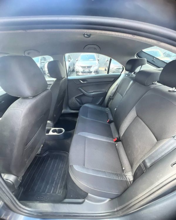 Skoda Rapid I - Image 9