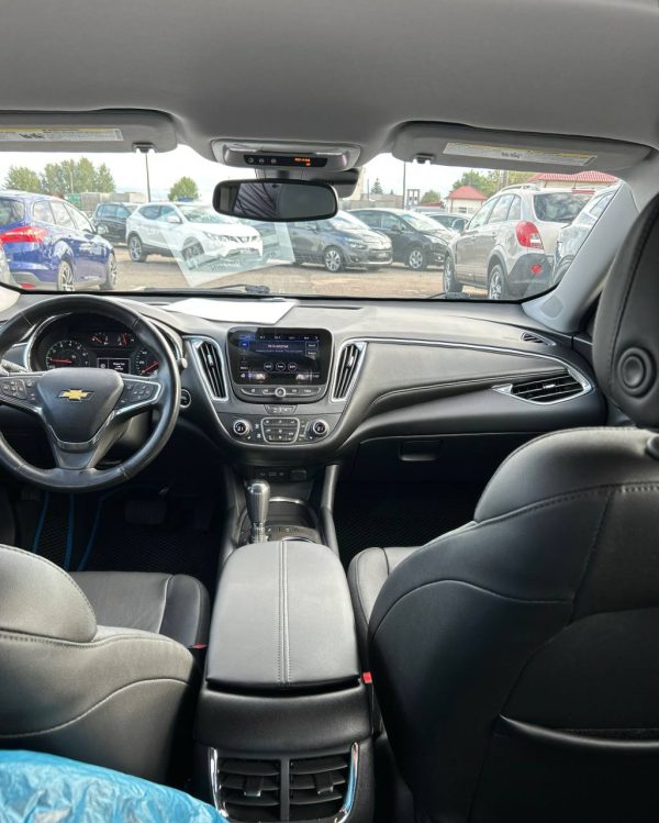 Chevrolet Malibu IX · Рестайлинг - Image 9