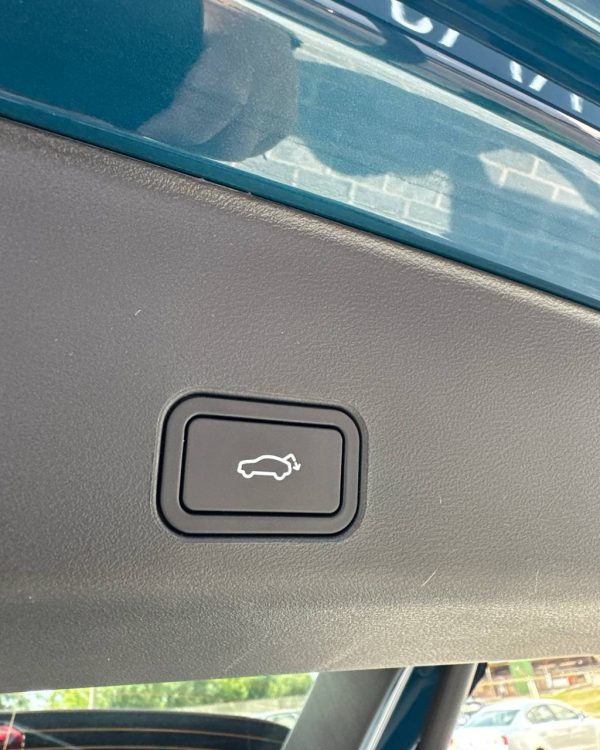 Geely Monjaro I - Image 16