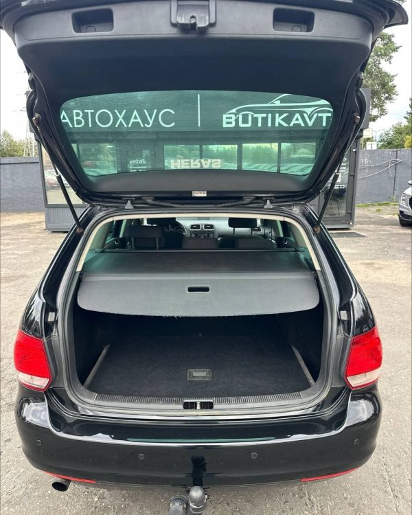 Volkswagen Golf VI - Image 10