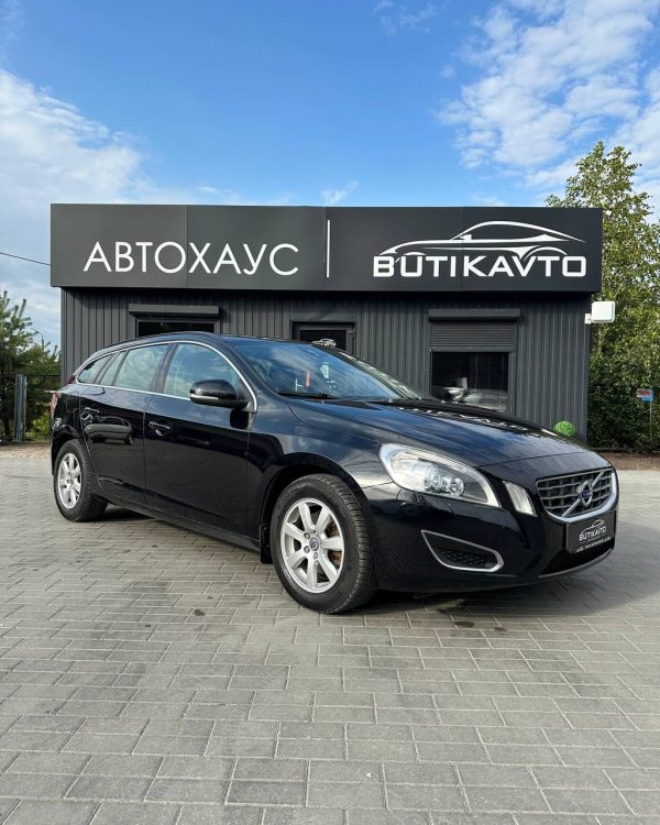 Volvo V60 I