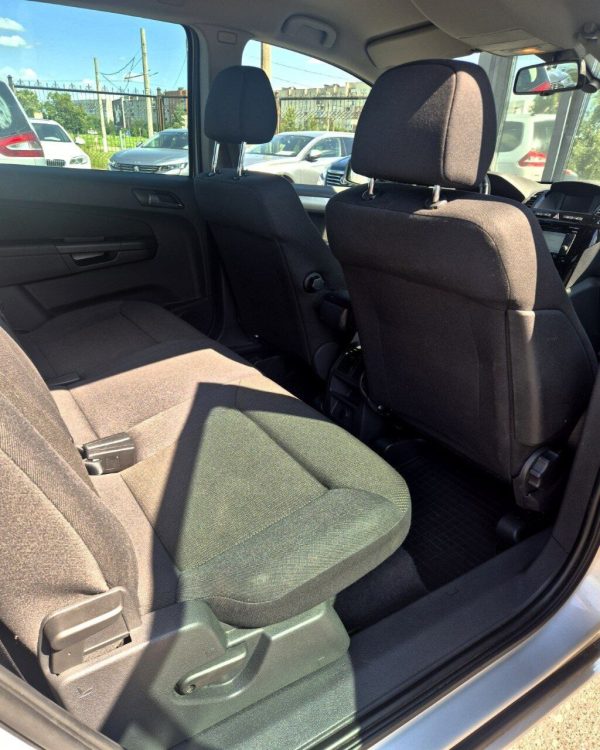 Opel Zafira B · Рестайлинг - Image 12