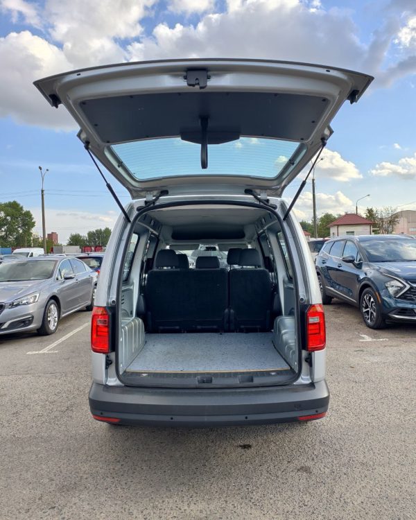 Volkswagen Caddy MAXI IV - Image 12