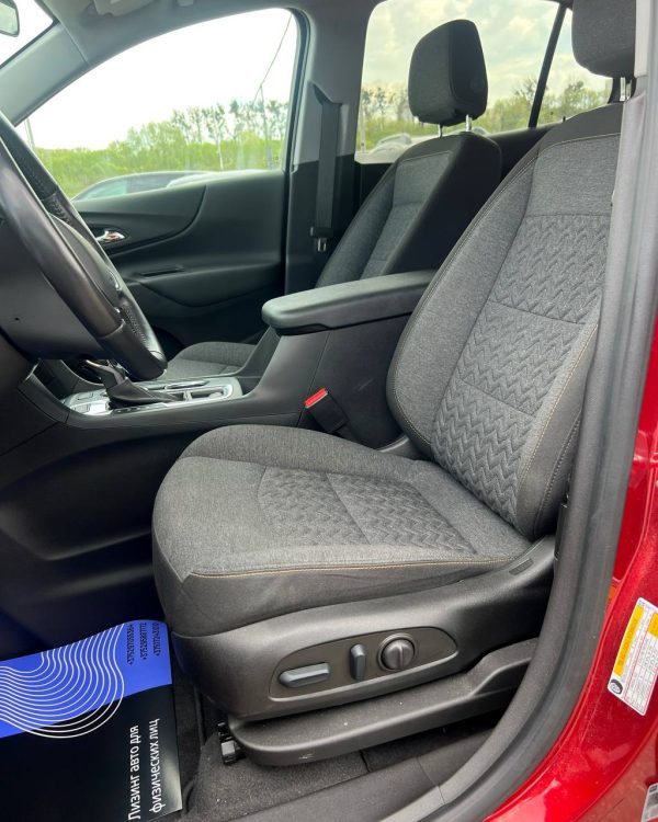 Chevrolet Equinox - Image 10