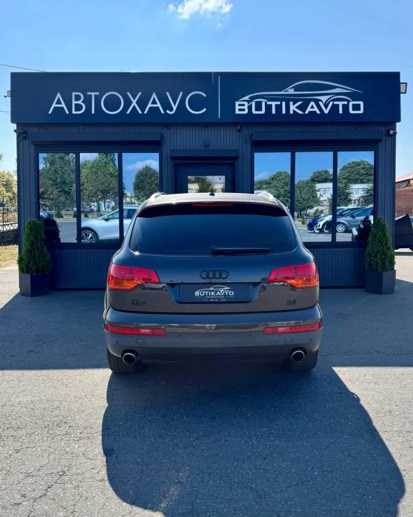 Audi Q7 4L - Image 6