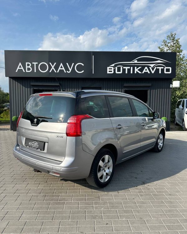 Peugeot 5008 I · Рестайлинг - Image 6