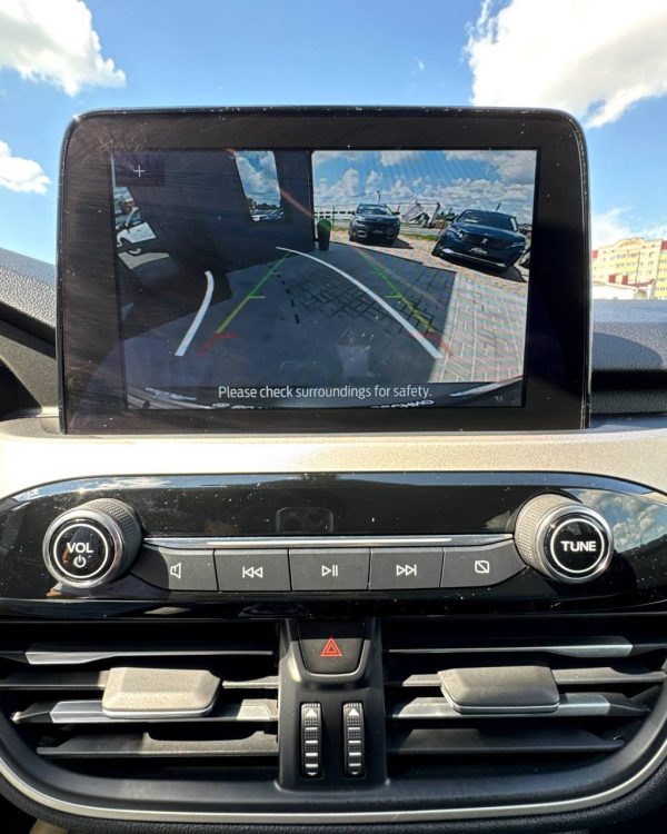 Ford Escape IV - Image 16
