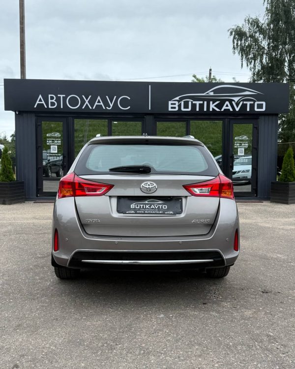 Toyota Auris II (E180) - Image 6