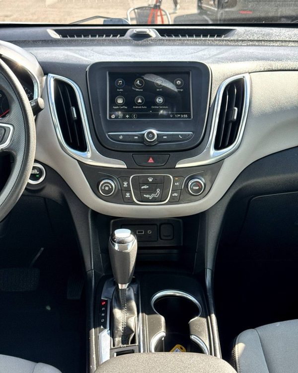CHEVROLET EQUINOX - Image 12