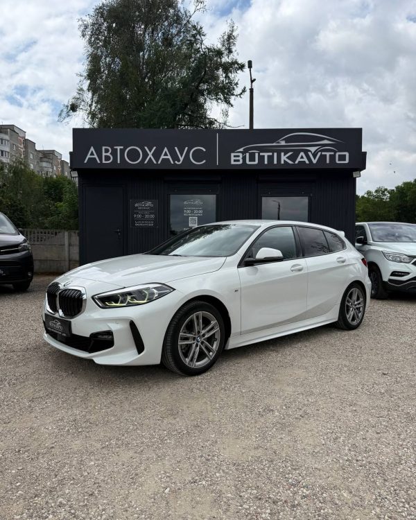 BMW 1 серия F40 - Image 3