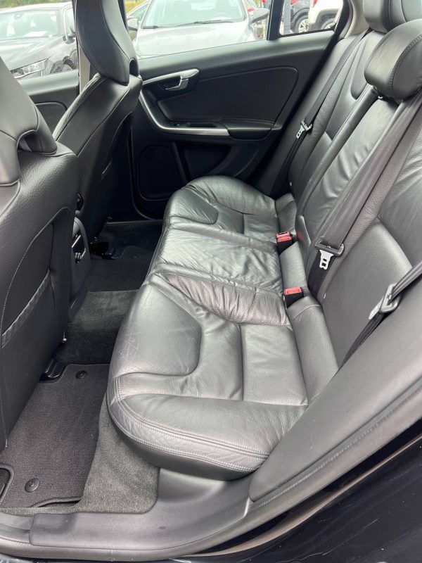 Volvo S60 II - Image 14