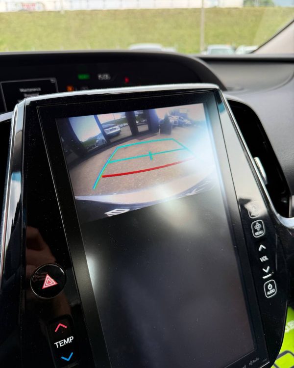 Toyota Prius Prime I (ZVW50L) - Image 22