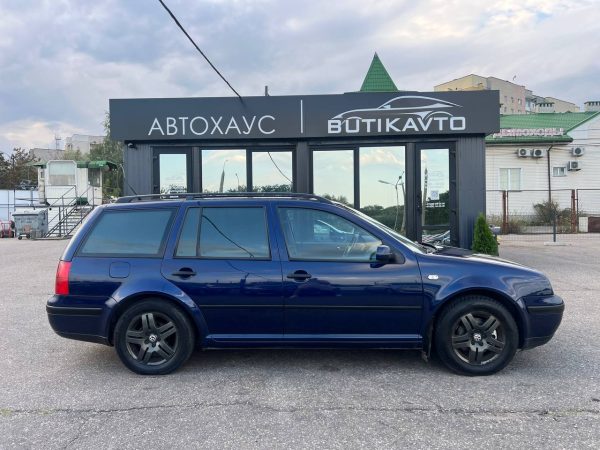 Volkswagen Golf IV - Image 8