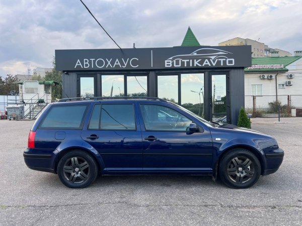 Volkswagen Golf IV - Image 8