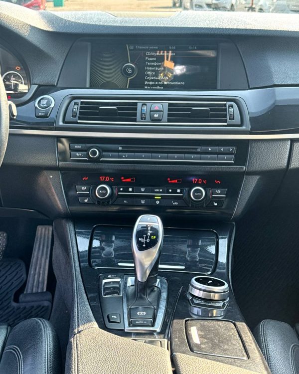 BMW 5 серия F10 F11 - Image 12