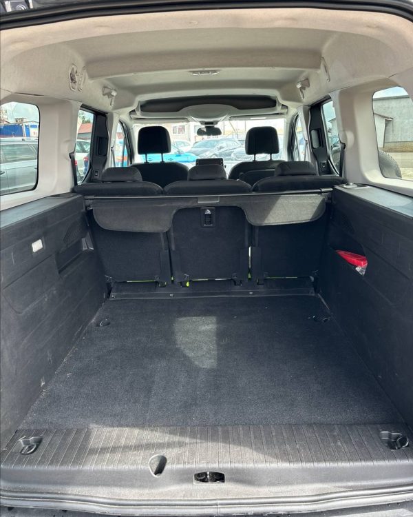 Citroen Berlingo III - Image 12