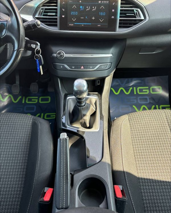 Peugeot 308 T9 · Рестайлинг - Image 14