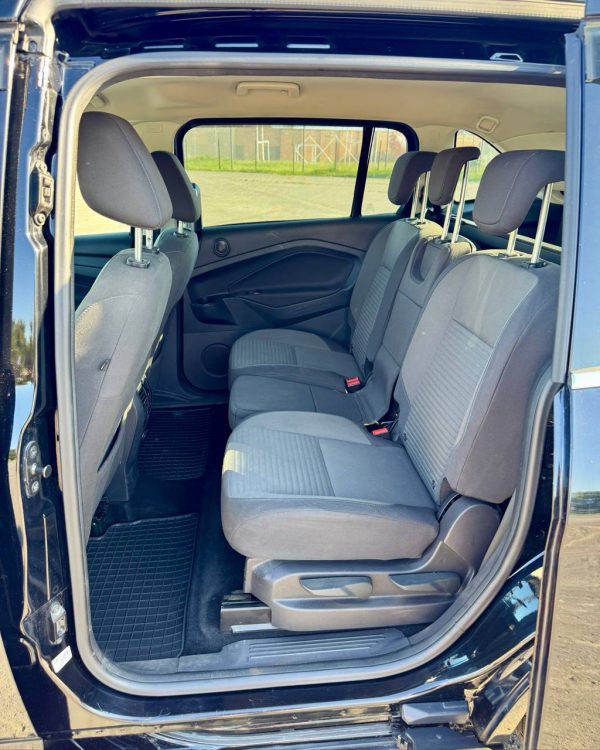 Ford Grand C-Max II - Image 12