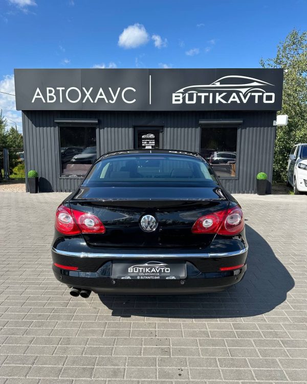VOLKSWAGEN PASSAT CC - Image 5