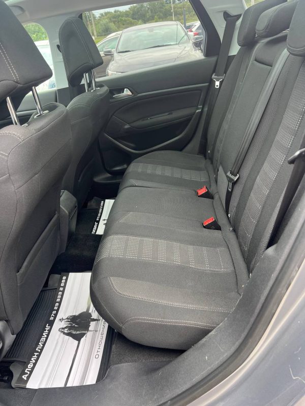 Peugeot 308 T9 - Image 16