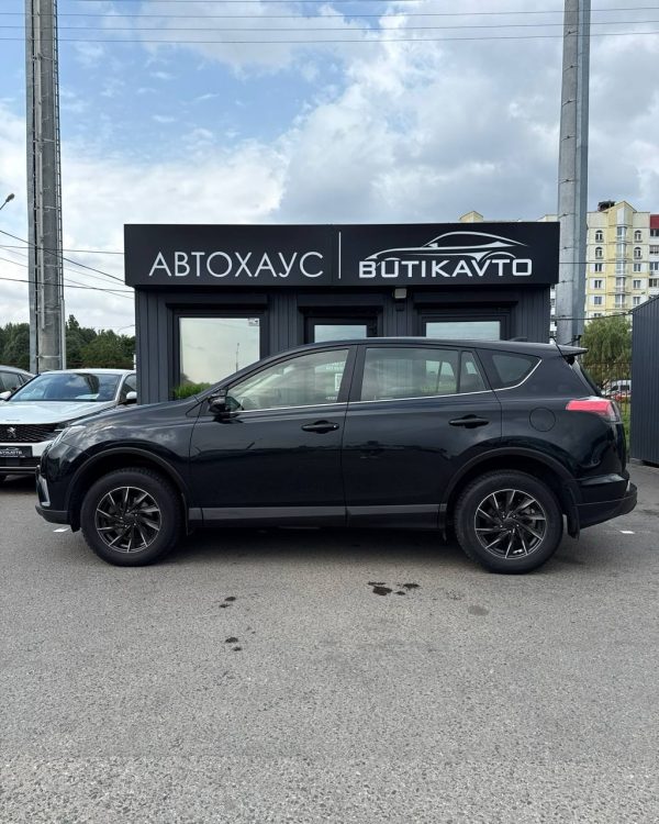 Toyota RAV4 IV (XA40) · Рестайлинг - Image 8