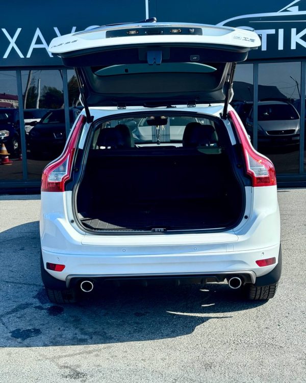 Volvo XC60 I · Рестайлинг - Image 14