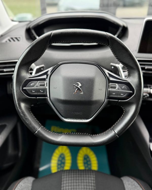 PEUGEOT 3008 - Image 10