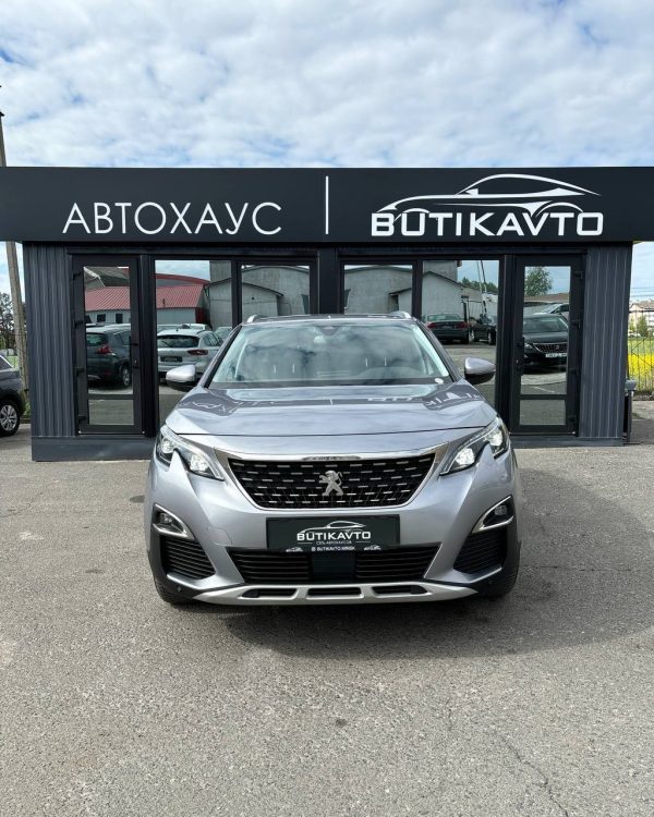 PEUGEOT 5008 - Image 2