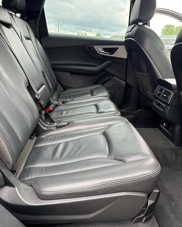 Audi Q7 4M - Image 11