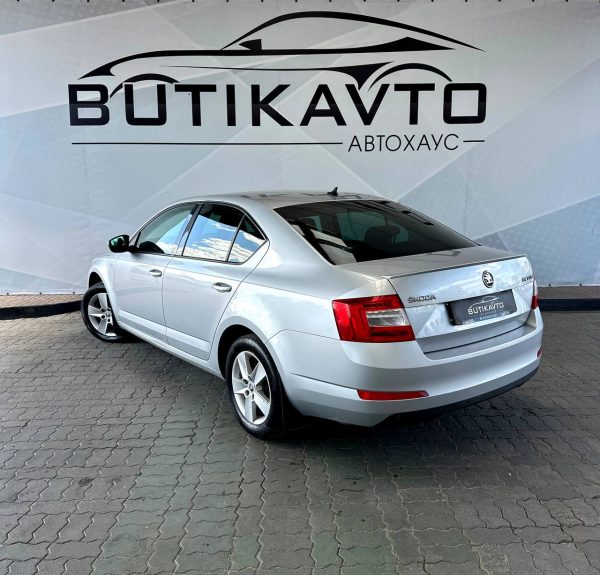Skoda Octavia III - Image 5