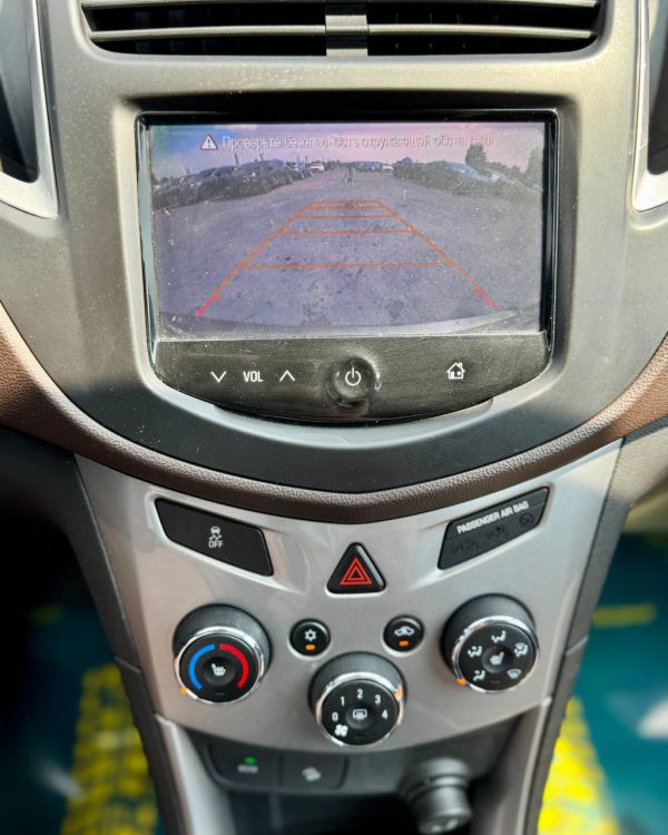 Chevrolet Trax I - Image 18