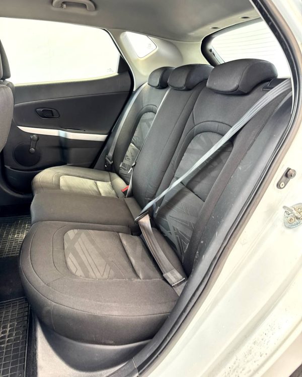 Kia Cee'd II - Image 13