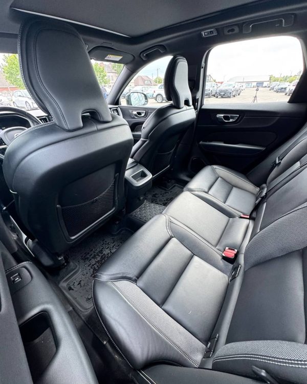 Volvo XC60 II · Рестайлинг - Image 11