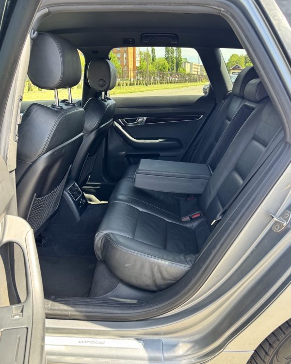 AUDI A6 - Image 12