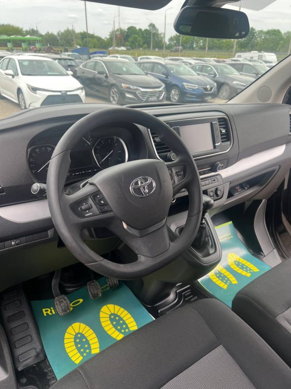 Toyota ProAce Verso - Image 11