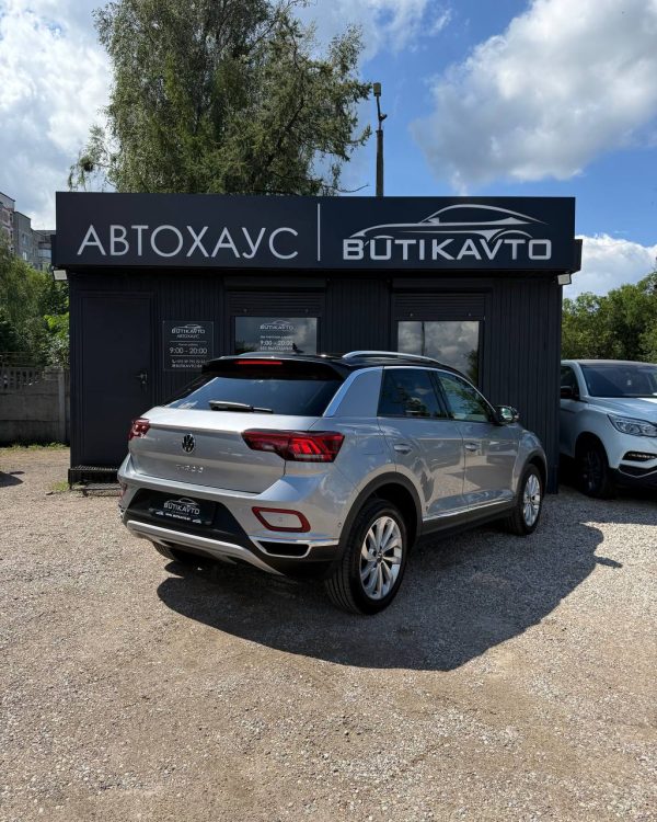 Volkswagen T-Roc I - Image 4